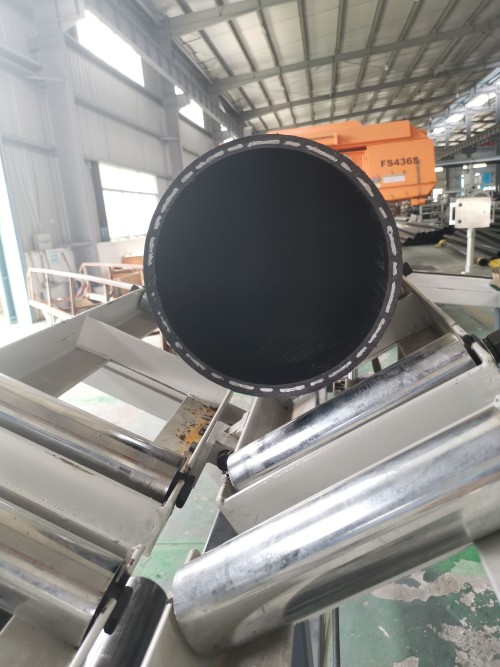 Polyethylene ( HD PE) composite pipes